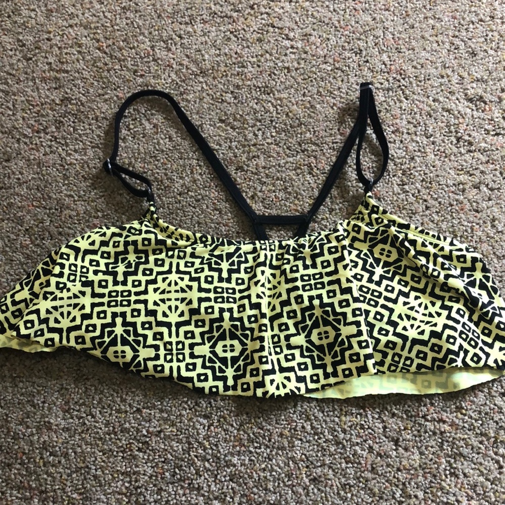 Malibu dream girl swim top size M